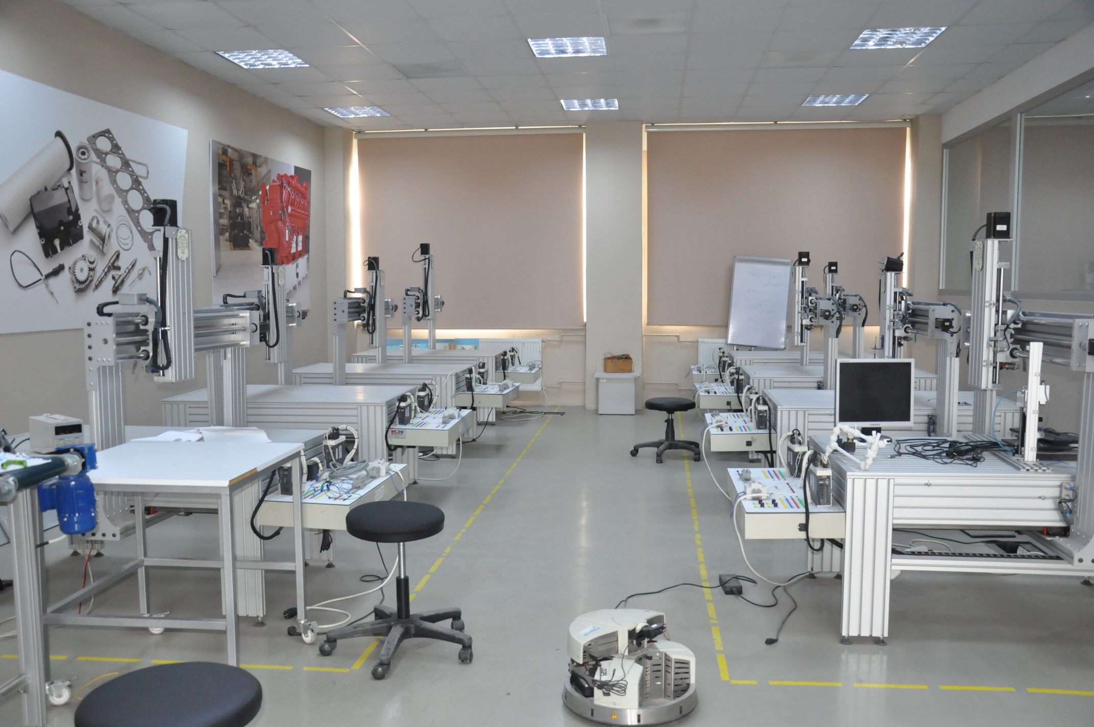 ++Ege Üniversitesi Mekatronik Programı, Sanayiye Nitelikli Teknikerler Kazandırıyor (5)