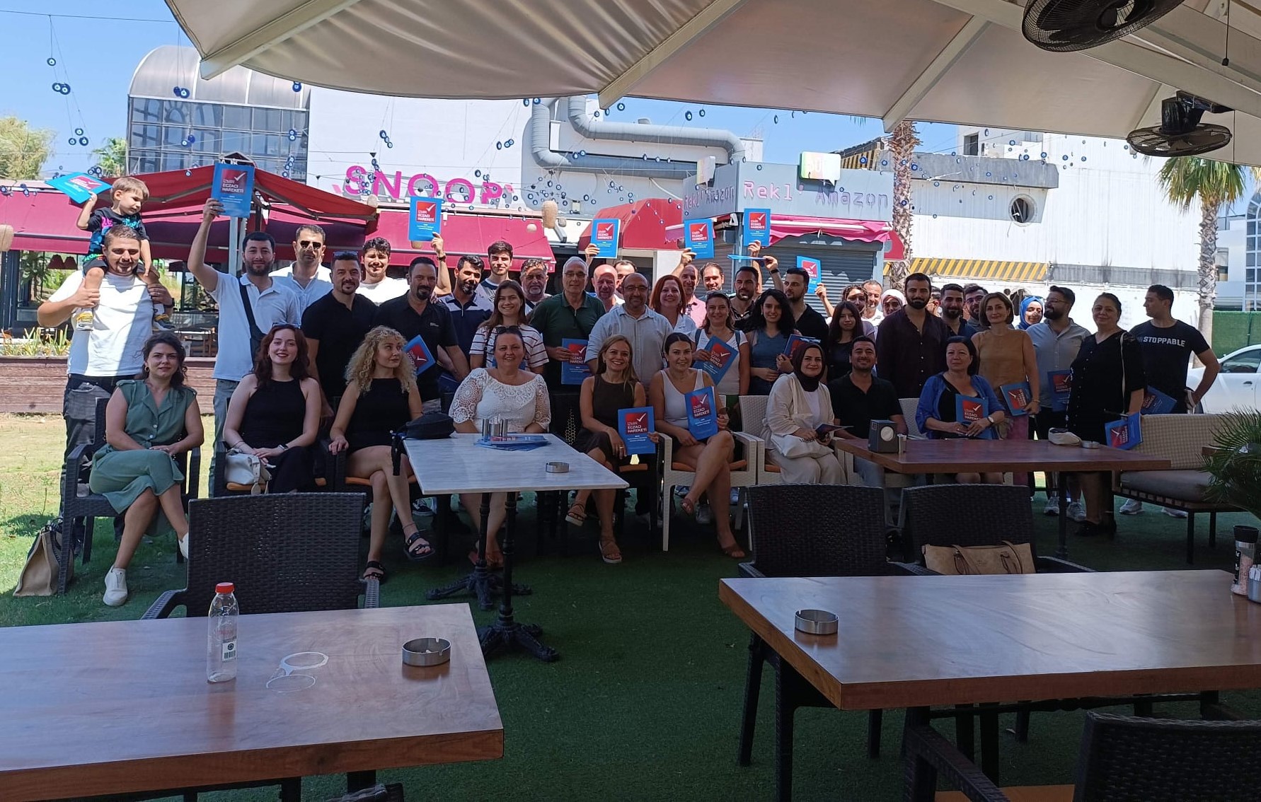 İzmir Eczacı Hareketi 1