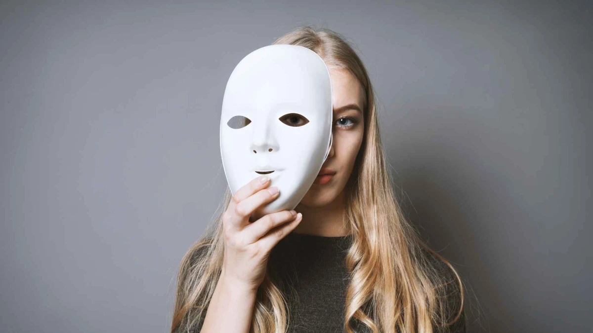 Maskeli Depresyon 1747752237
