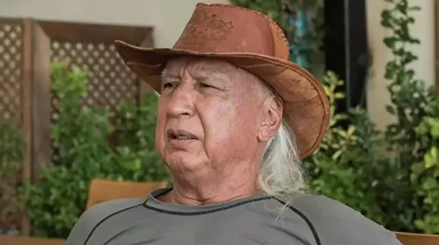 Prof Dr Sener Usumezsoy Balikesir Deki 6 1 Lik 18934081 3730 M