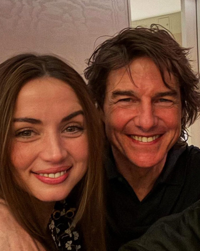 Tom Cruise Roasted After Candid Photo Of Him And Ana De Armas Goes Viral 68Adb74Ff2B2C Png 700
