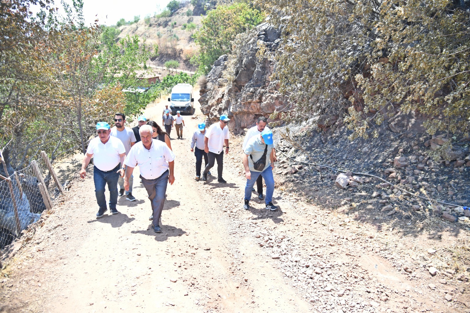 Yuntdağı’nda 17 Kilometrelik Yol Yenileniyor (7)