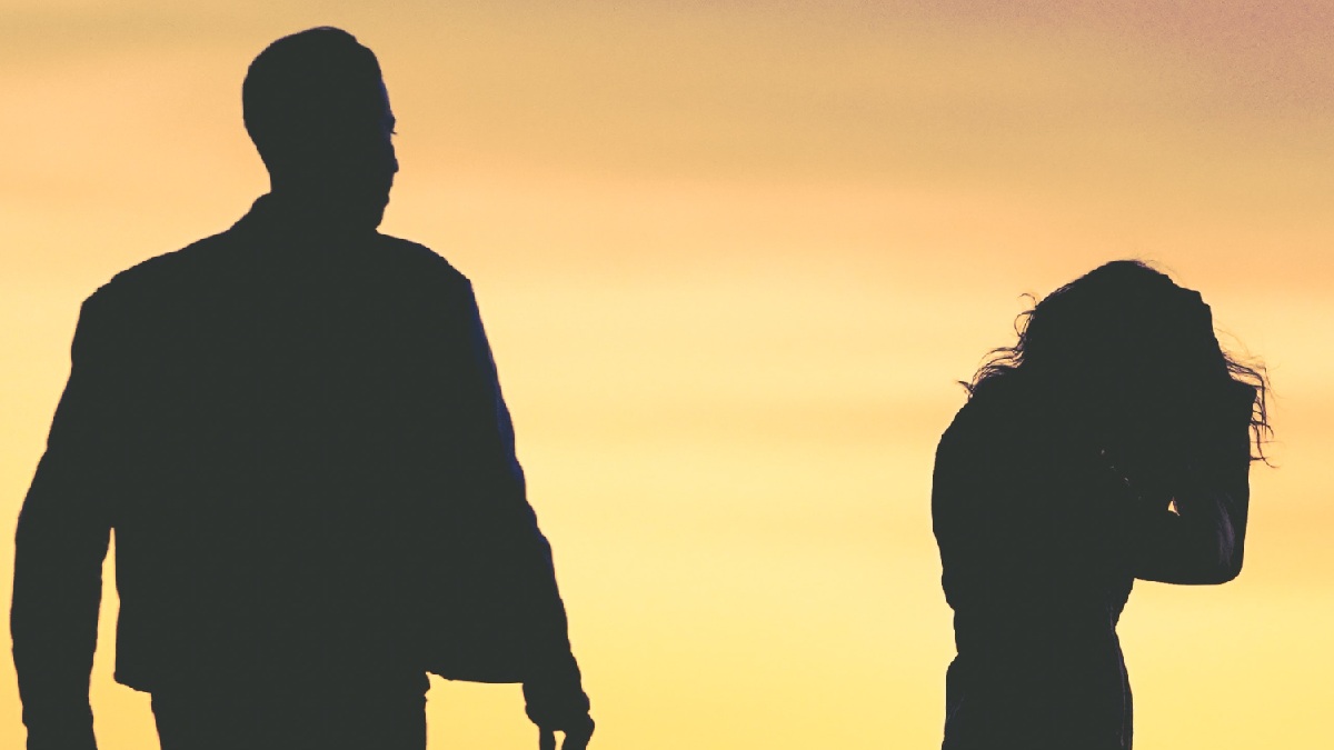 A Romantic Couple Walking Near The Beach Who Have Just Gotten Into A Fierce Argument 16X9