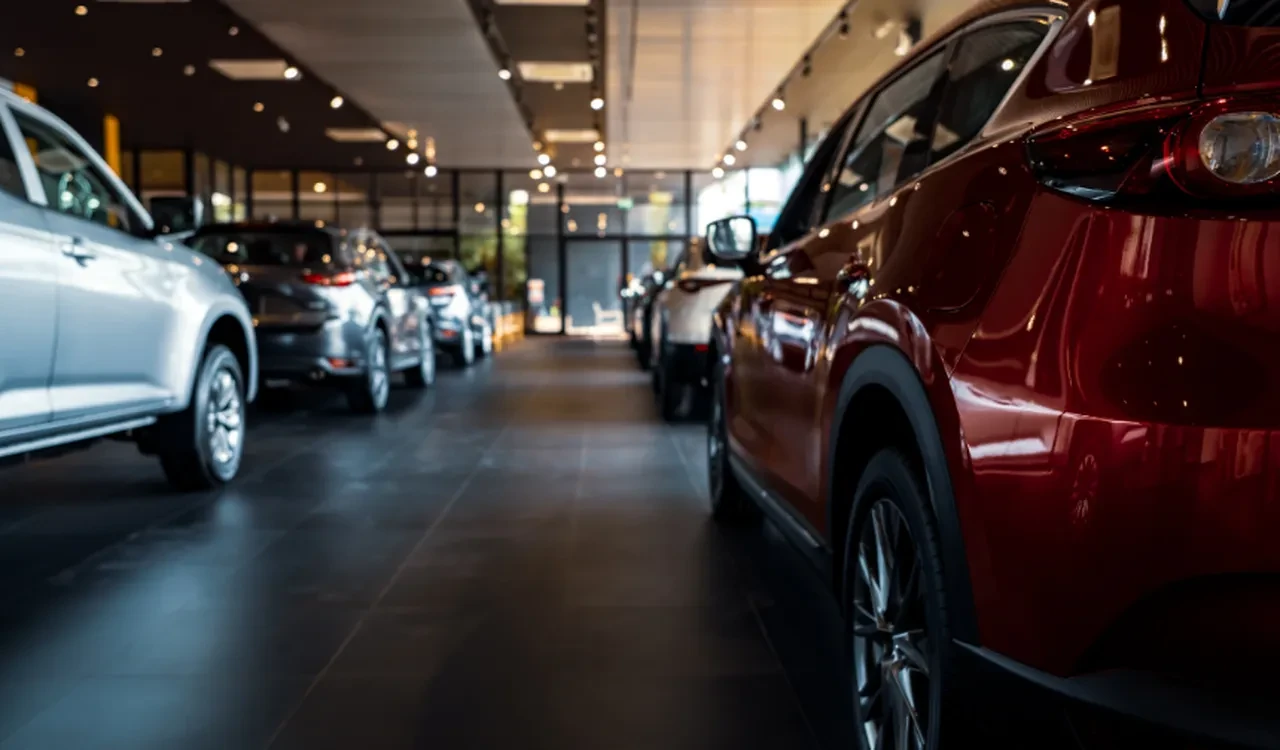 Araç Güvenliğinde Dev Değişiklik Arabası Dokunmatik Olanlara Kötü Haber!