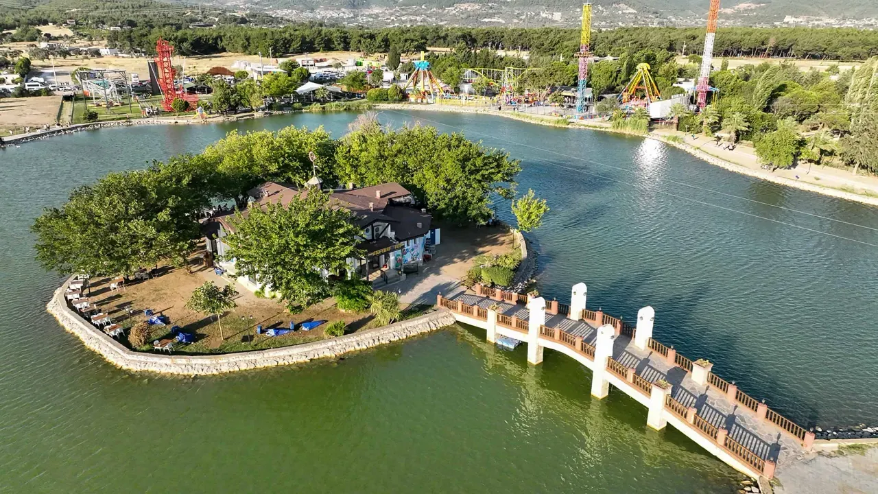 Buca Golet Rekreasyon Alani Ve Acikhava Tiyatrosu 1