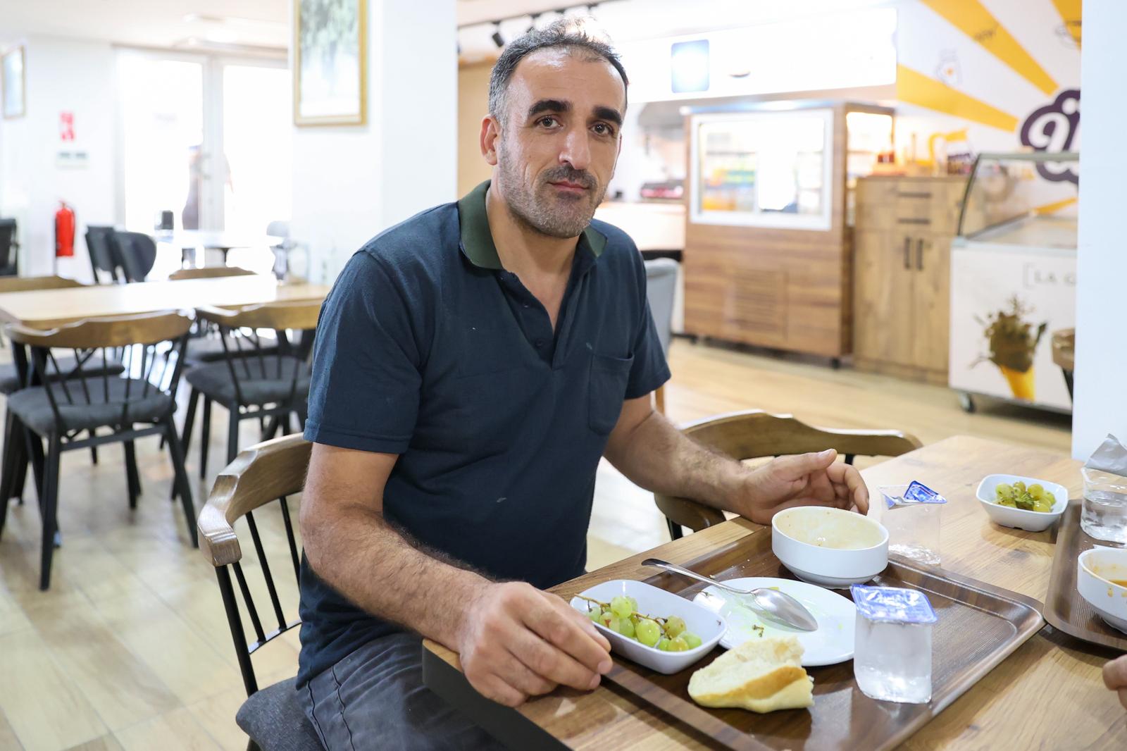 Buca'da Toprakta Başlayan Yolculuk Halkın Sofrasında Son Buluyor 03