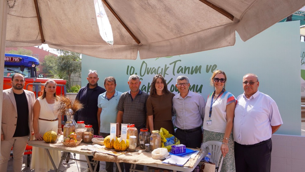 Çeşme, Üretim Kültürünü Kutladı 10. Ovacık Tarım Ve Sakız Koyunu Festivali Tamamlandıphoto 2025 09 27 18 20 51