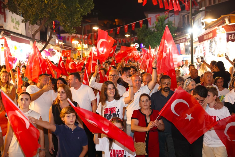 Çeşme’de 30 Ağustos Zafer Bayramı Coşkusu5