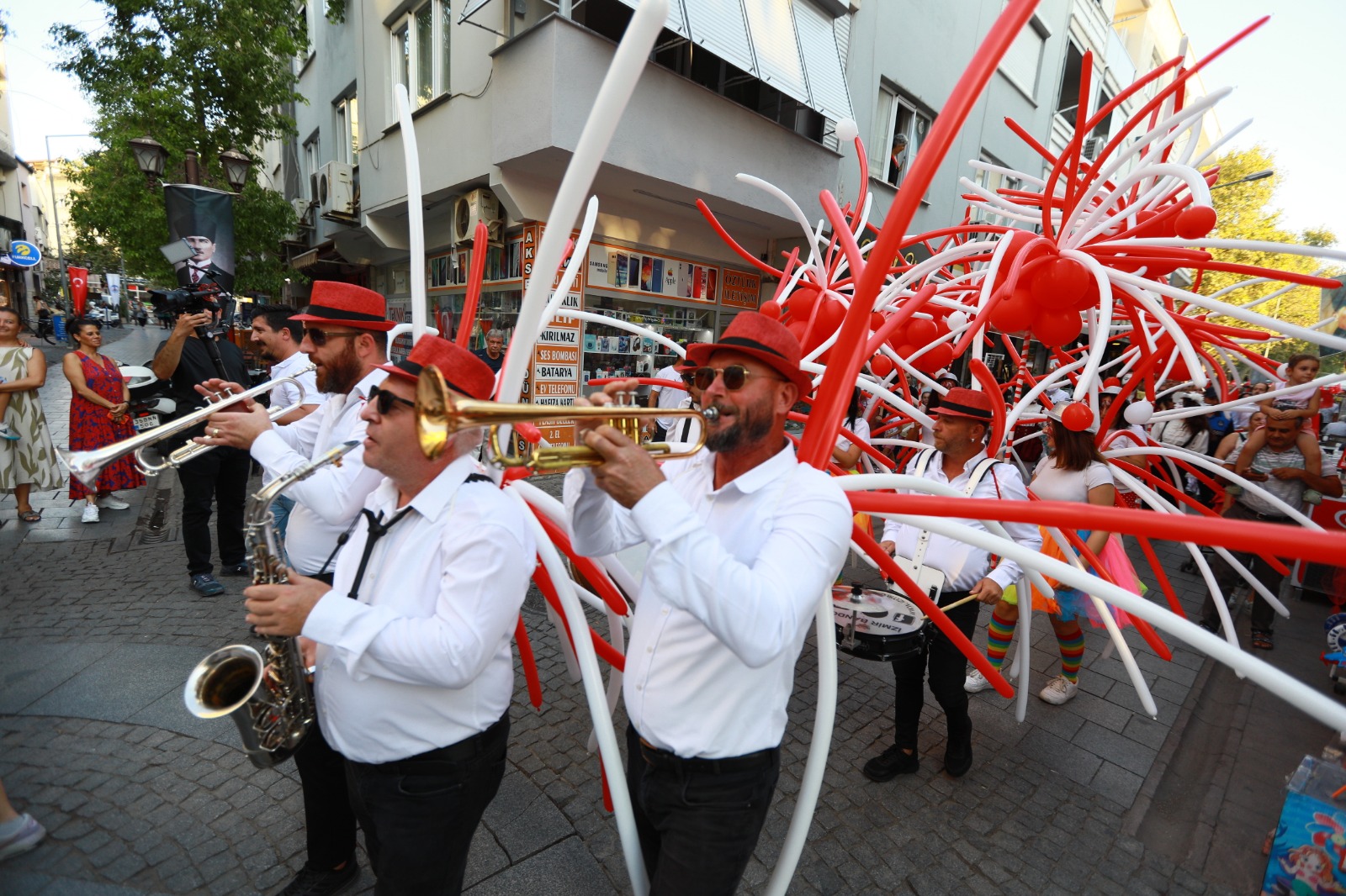 Efest Arşi̇v (4)
