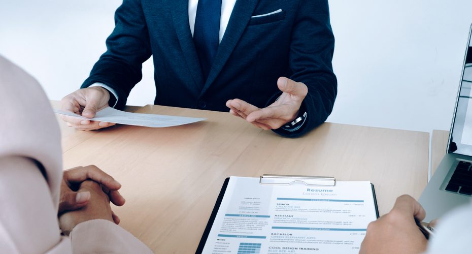 Iş Görüşmesi