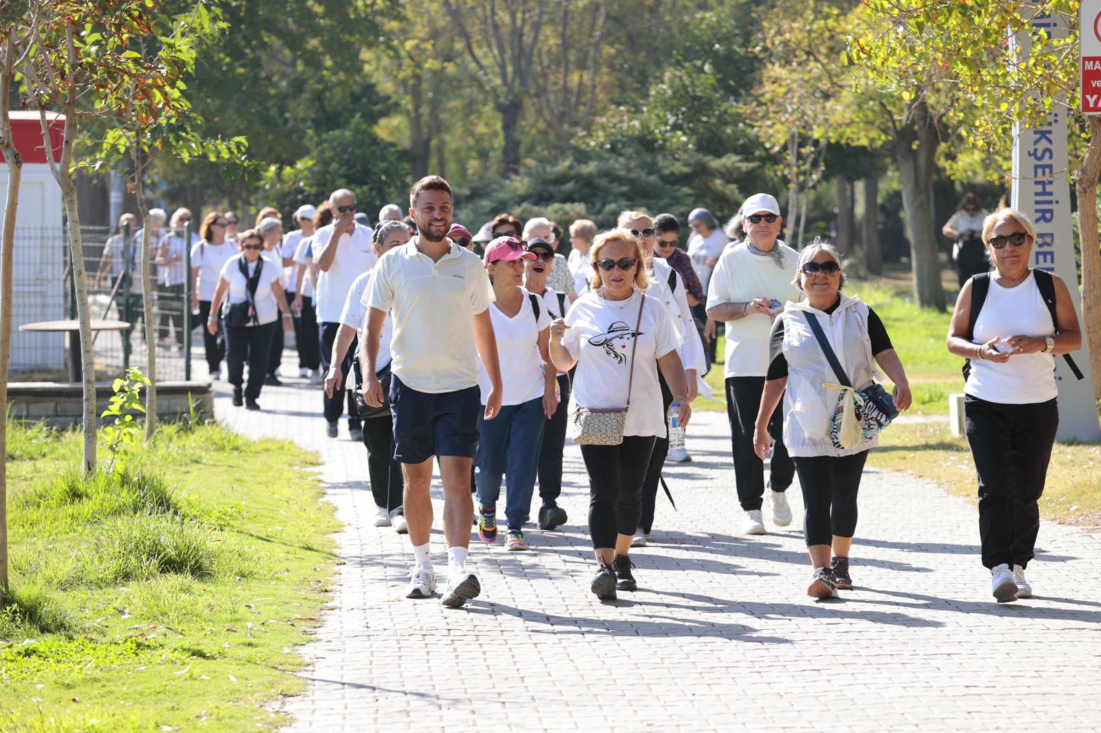 Konak’ın Çınarları Avrupa Hareketlilik Haftası’nı Kutladı (2)