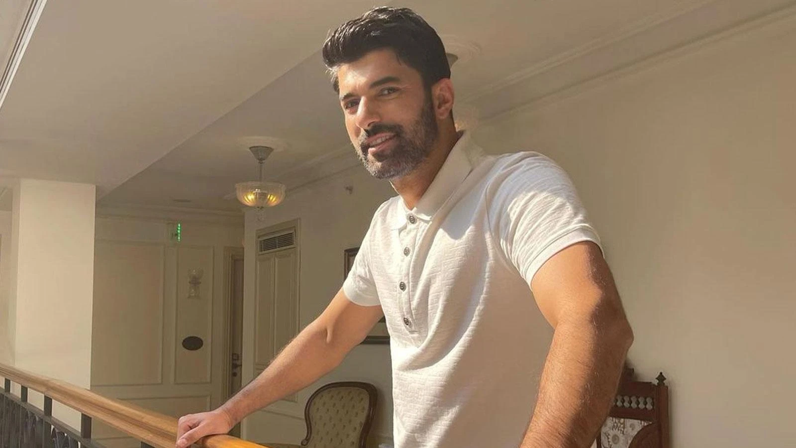 Son Halini Gorenler Gozlerine Inanamadi Engin Akyurek De Estetikliler Kervanina Katildi