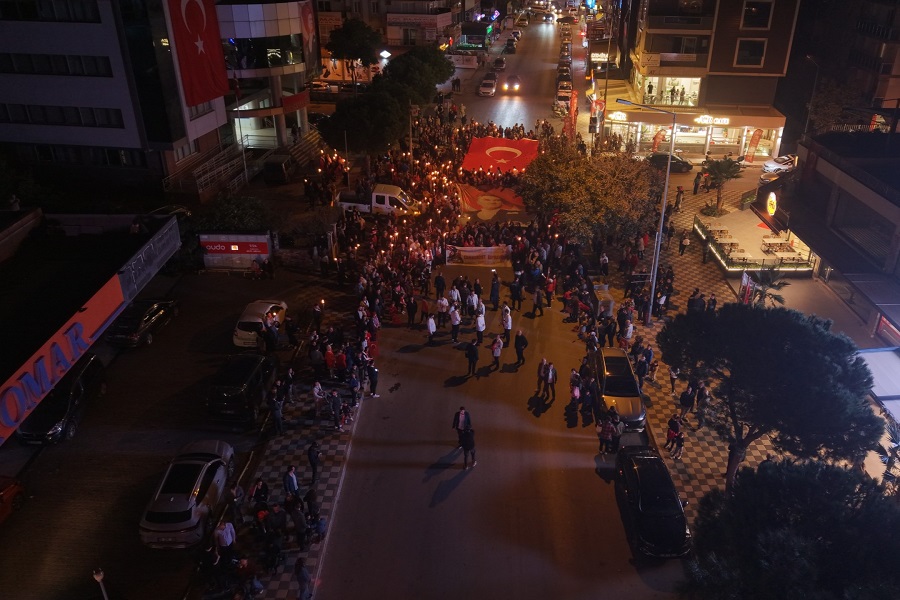 102. Yıl Coşkusu Menderes’i Sardı (2)