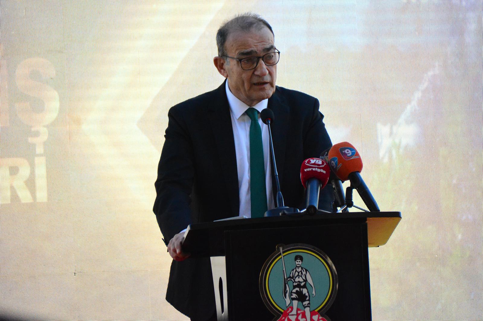 20. Süs Bitkileri Sergisi Kapılarını Açtı (3)-1