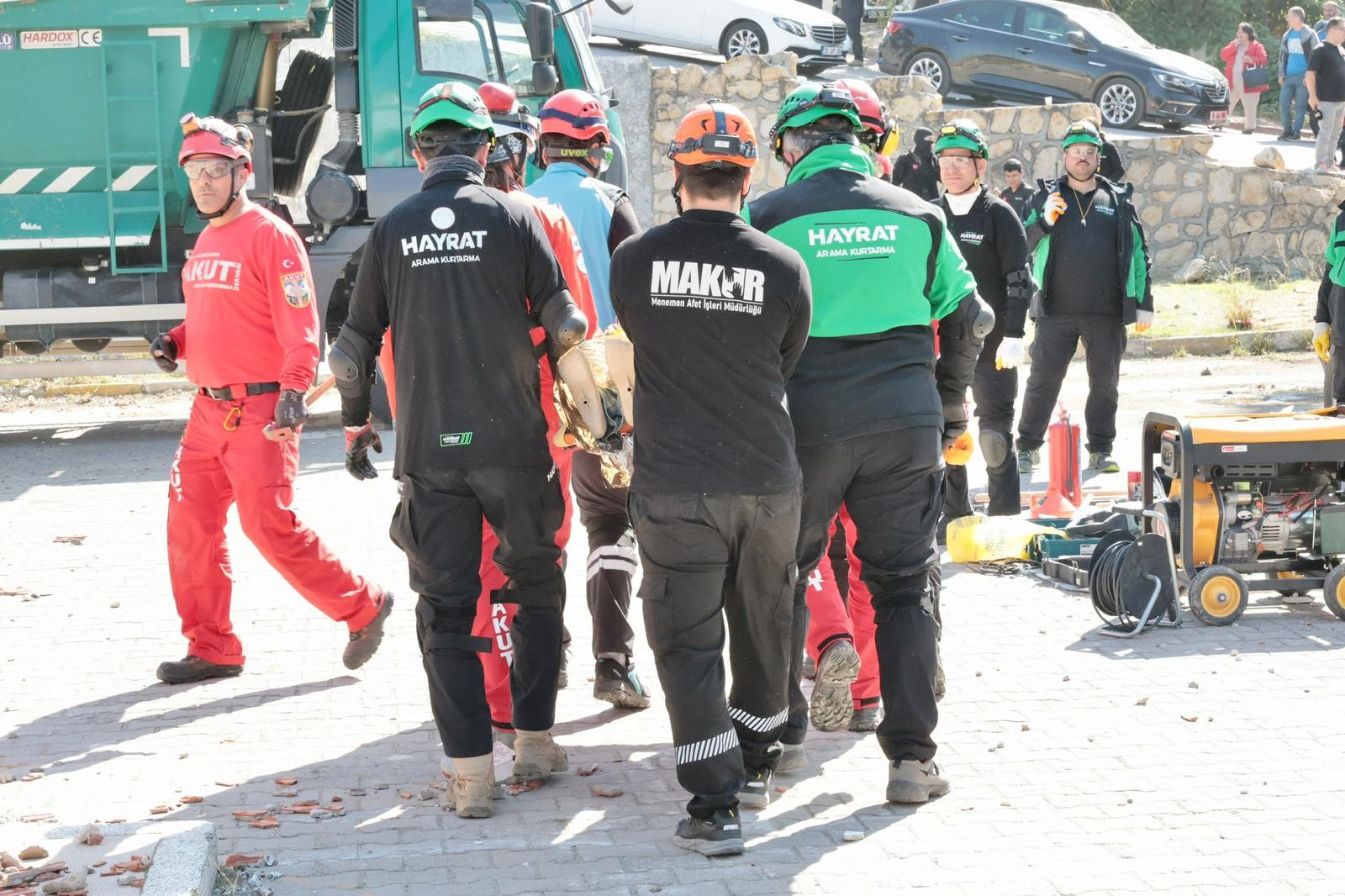 Afad’dan İzmir’de Büyük Tatbikat! 6.6’Lık Deprem Senaryosu Uygulandı (19)