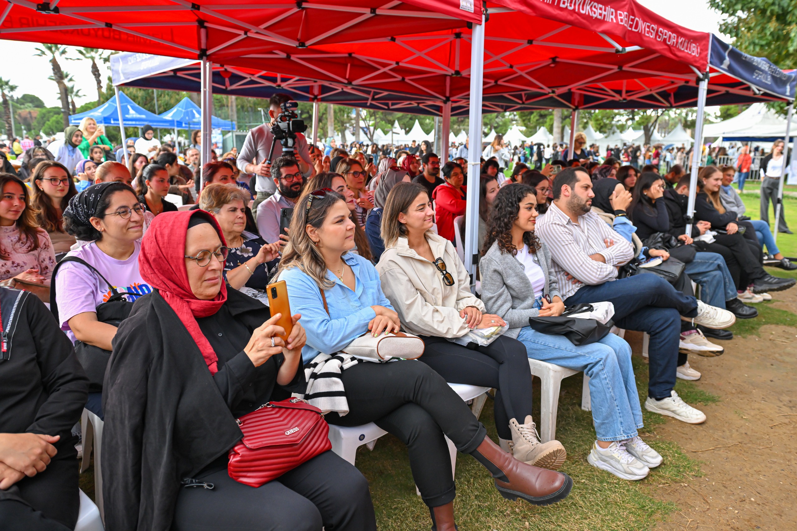Ahmet Ümit, İzmir Kitap Fuarı’nda Yeni Kitabını Anlattı (4)