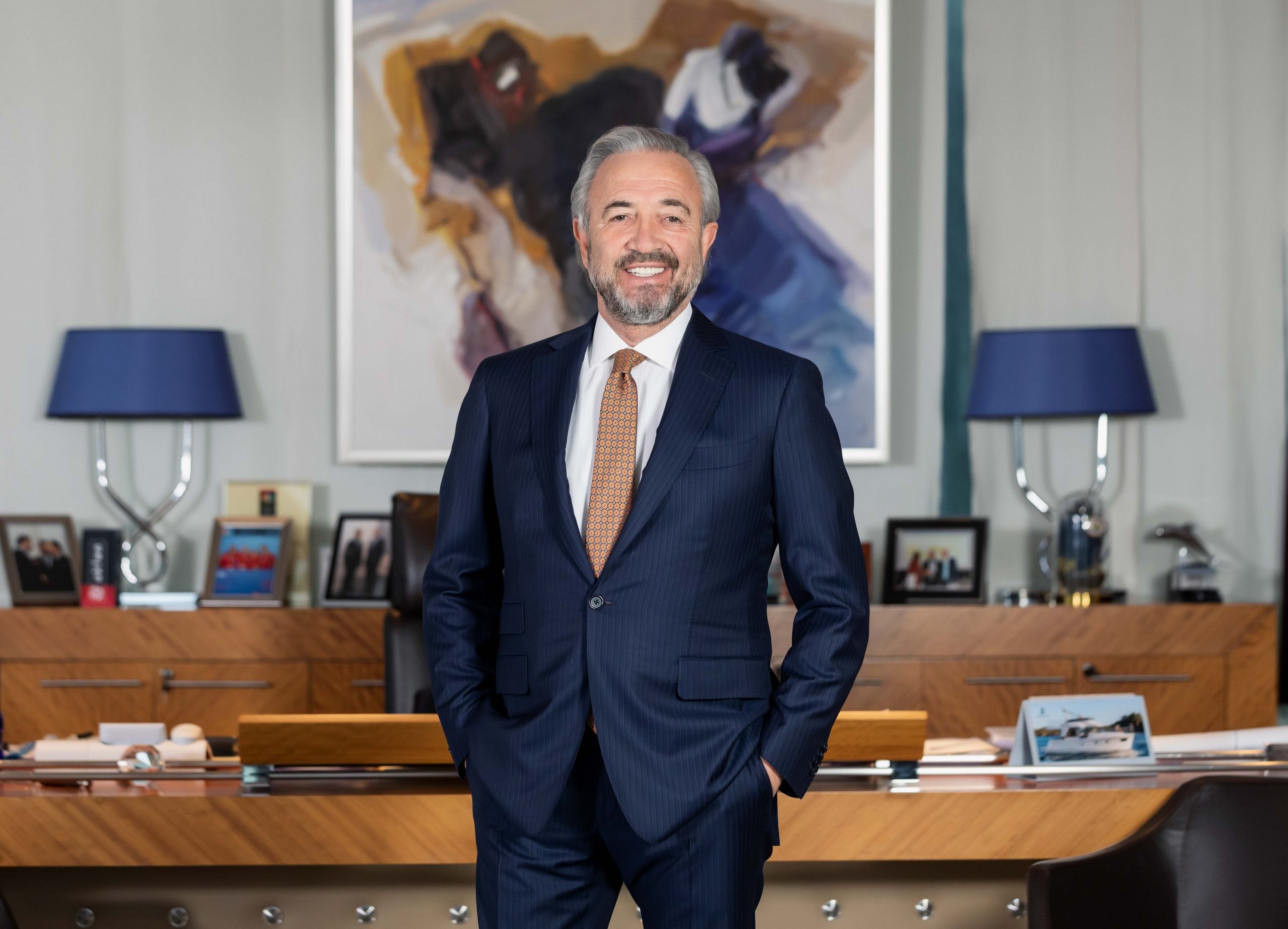 Akfen Holding Ykb Hamdi Akin Pan