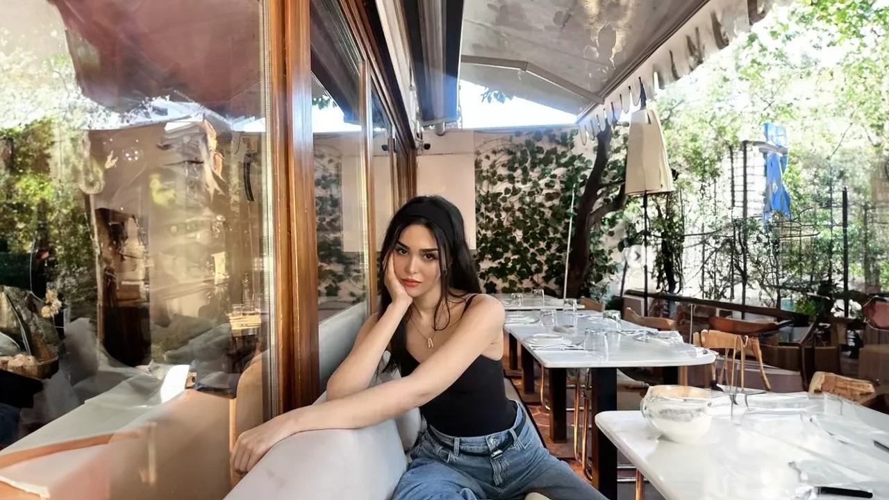 Aleyna Bozok Kimdir