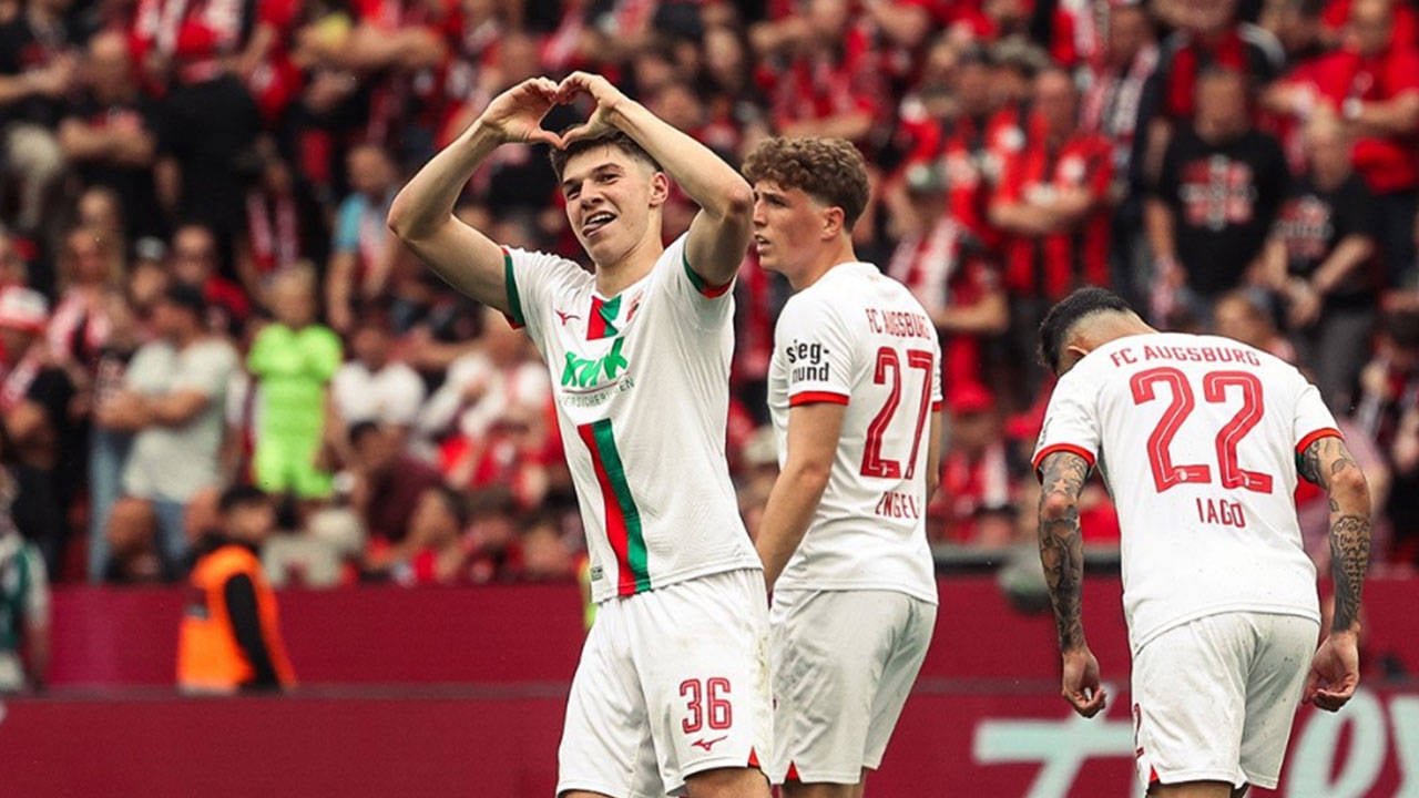 Almanya Mert Kömür’ü Konuşuyor! Augsburg’a 3 Puanı Getirdi2
