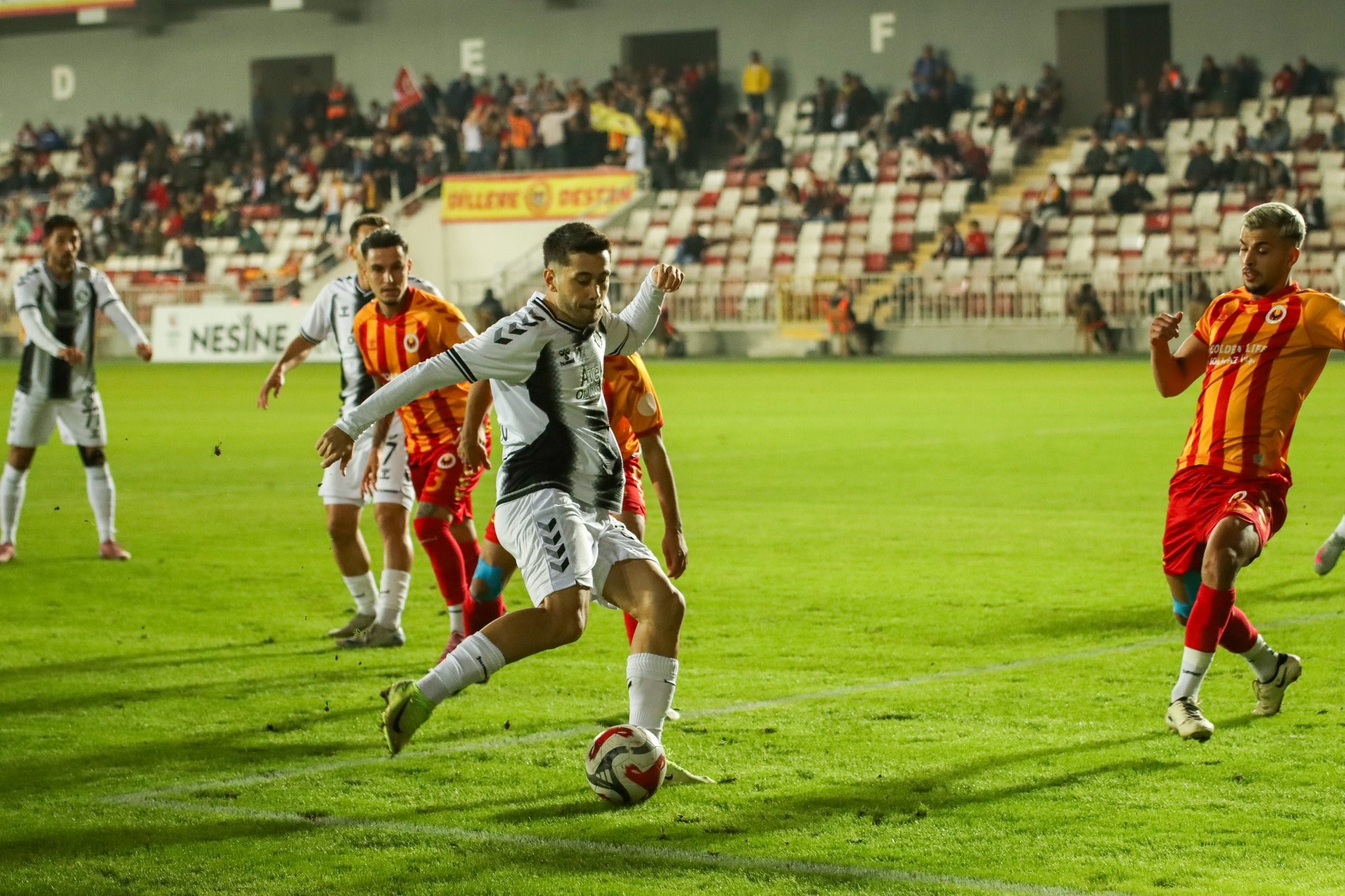 Altay’ın Yeni Yıldızı Ali Kızılkuyu Orta Sahadan Parladı (2)