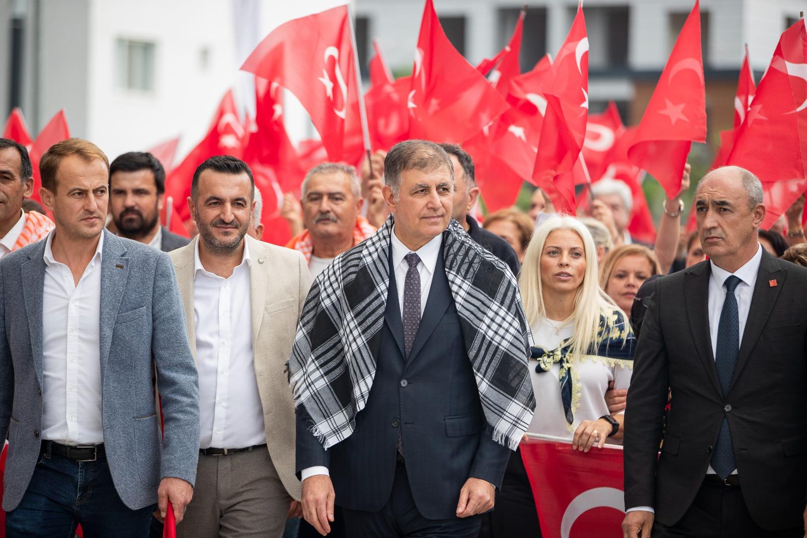 Başkan Tugay, Menemen “Cumhuriyet Her Yerde” Kutlamalarına Katıldı (12)