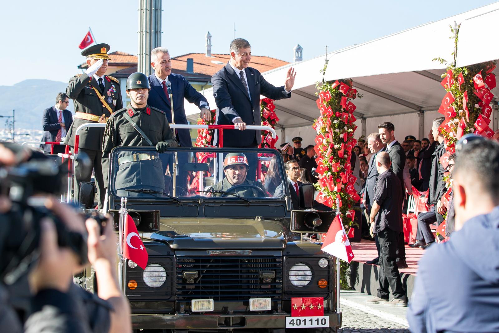 Başkan Tugay’dan 29 Ekim Mesajı 'Kimse Bu Ülkeyi Demokrasiden Uzaklaştıramaz' (1)