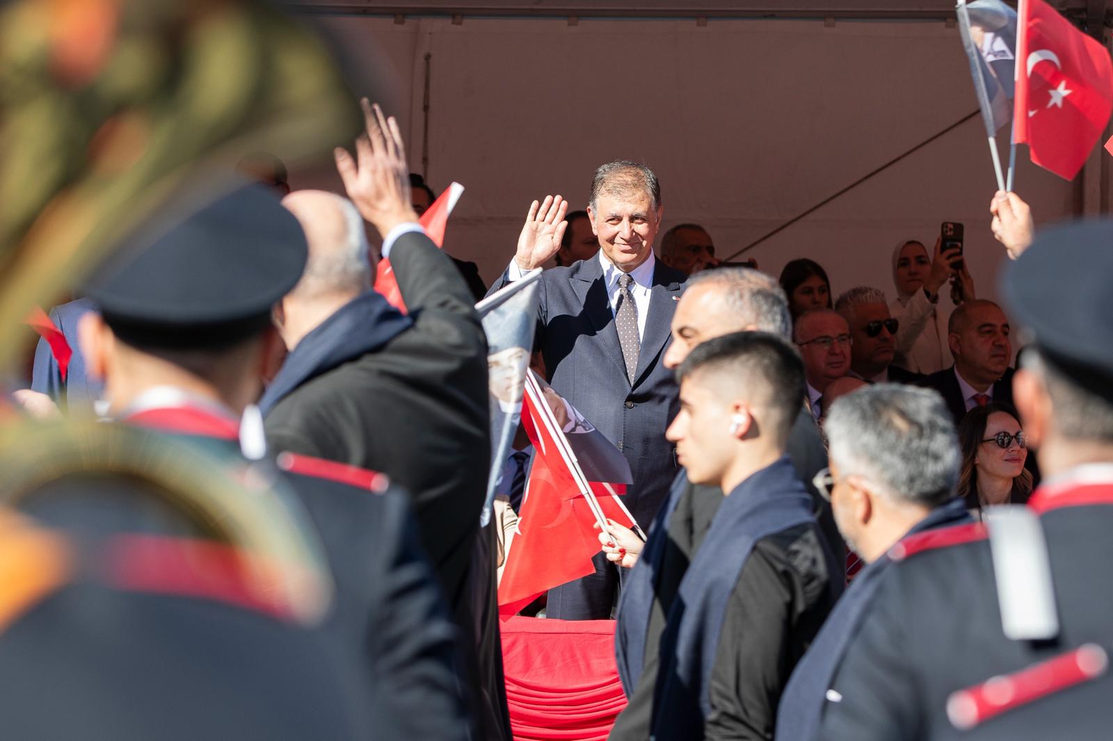 Başkan Tugay’dan 29 Ekim Mesajı 'Kimse Bu Ülkeyi Demokrasiden Uzaklaştıramaz' (13)