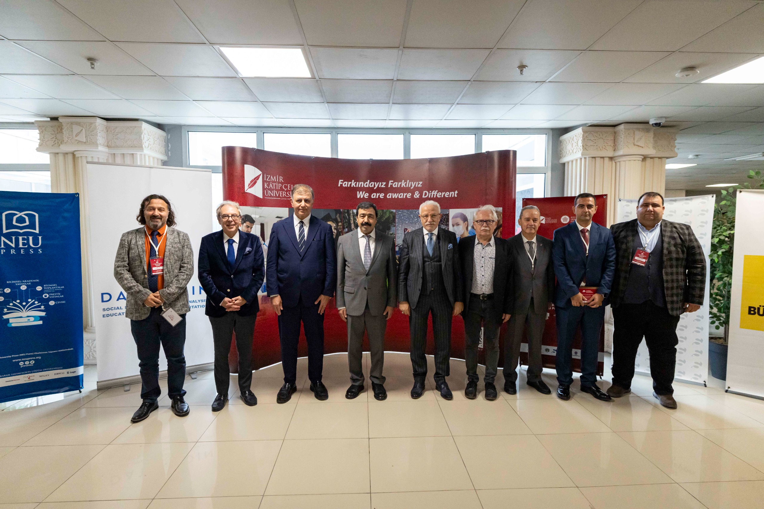 Başkan Tugay’dan Gençlere Çağrı 'İnovasyonun Merkezinde Olun' (7)