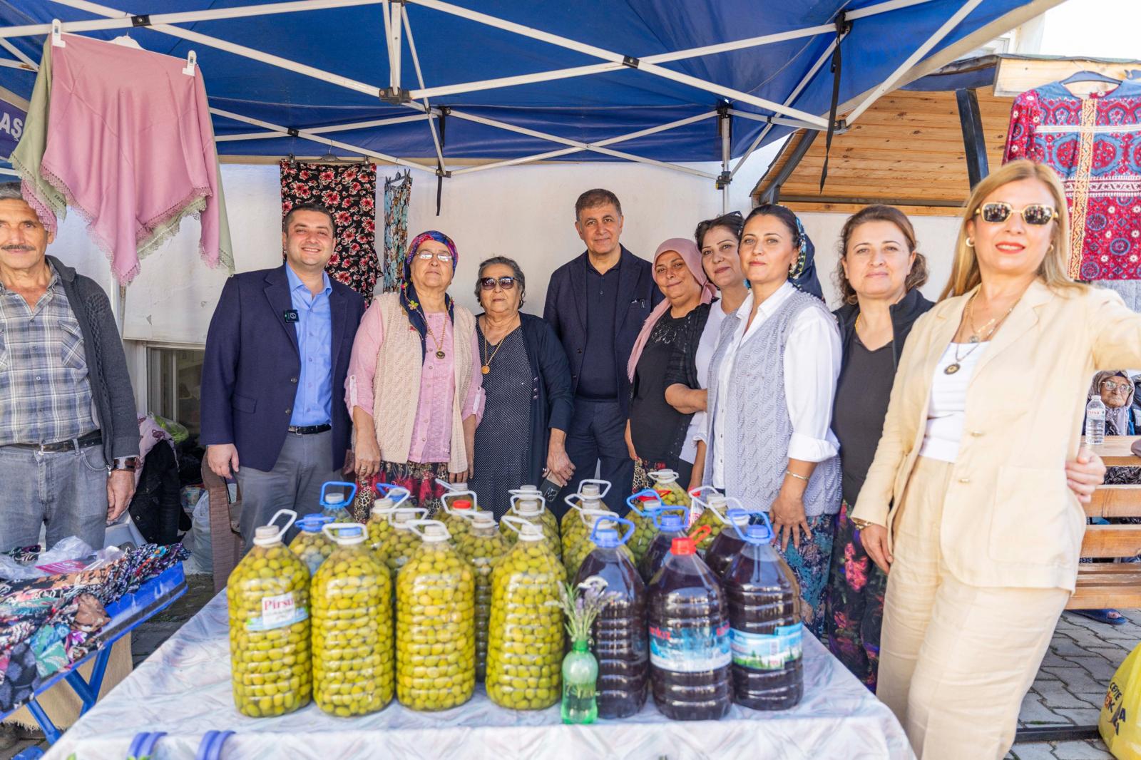 Başkan Tugay’dan Zeytin Festivali’nde Güçlü Mesaj 'Asla Yalnız Değilsiniz' (15)