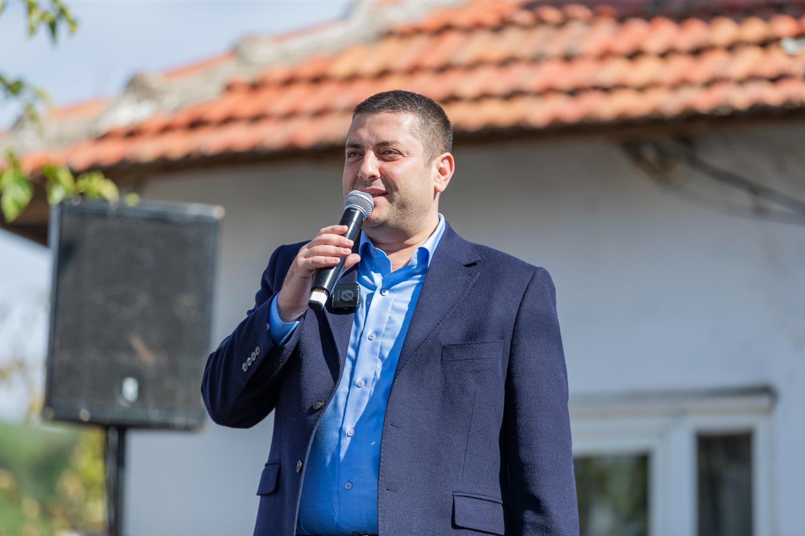 Başkan Tugay’dan Zeytin Festivali’nde Güçlü Mesaj 'Asla Yalnız Değilsiniz' (2)