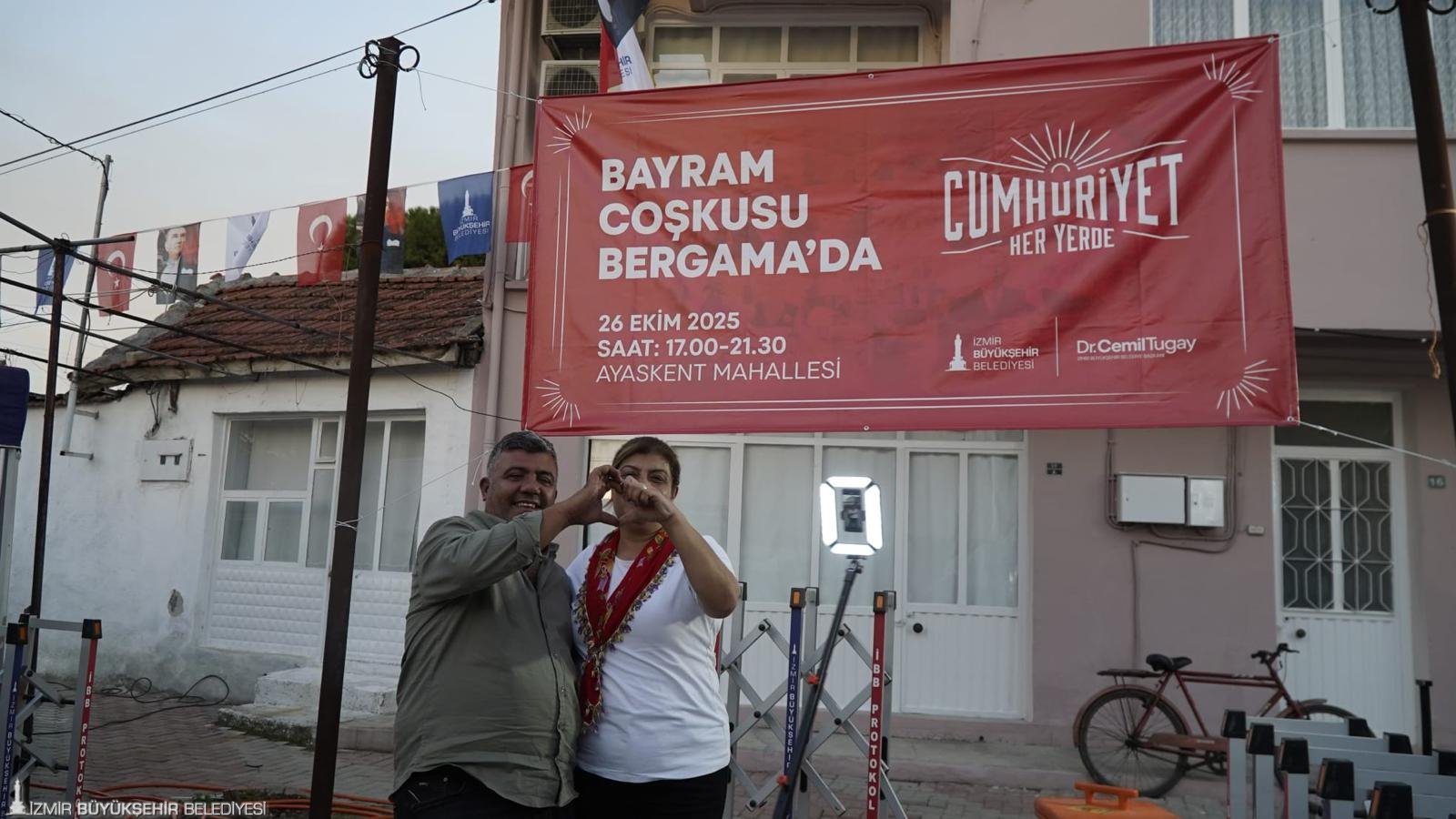 Bergama’da Cumhuriyet Coşkusu 'Cumhuriyet Kolay Kurulmadı' (1)