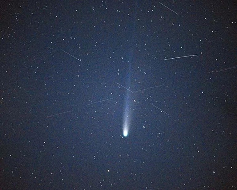 Bitlis Semalarında Görüntülendi! 'Lemmon' Kuyruklu Yıldızı Nedir (2)