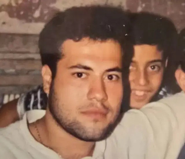 'Bu Kobra Murat Mı' 32 Yıl Önceki Fotoğrafı Sosyal Medyayı Salladı! (1)