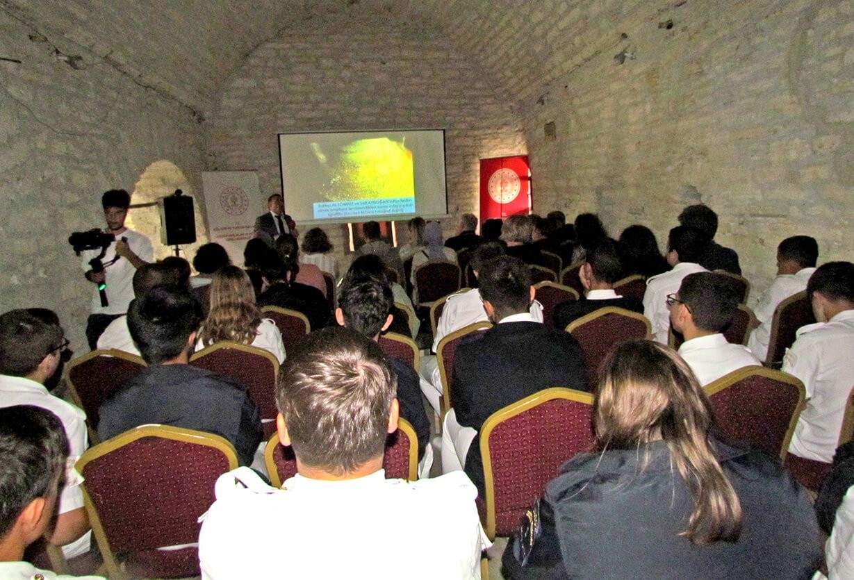 Çeşme’de Antik Çağdan Günümüze Uzanan Keşifler Konuşuldu (4)