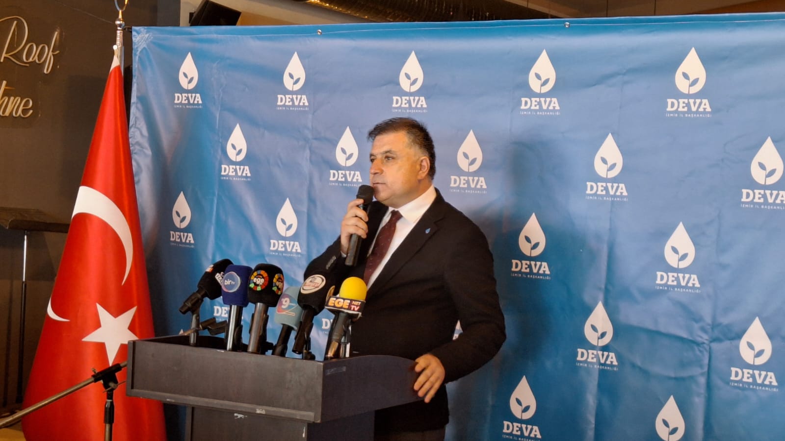 Deva Partisi Izmir2