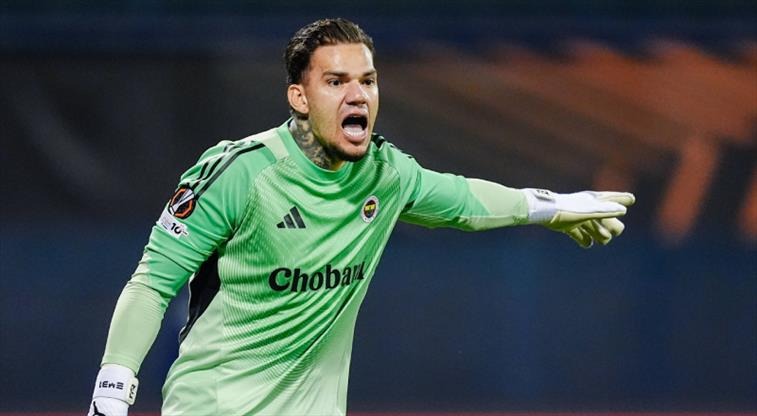 Ederson-4