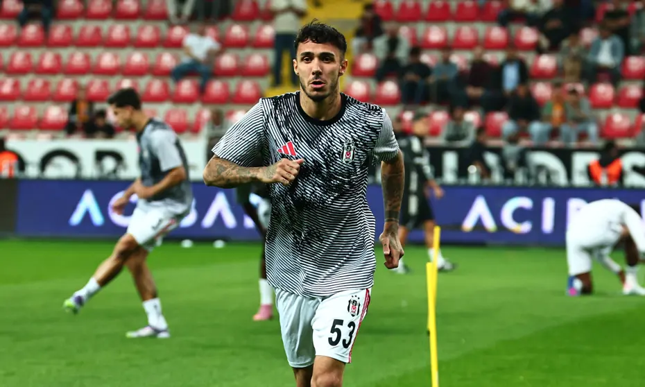 Emirhan Topçu A Milli Takım Kadrosuna Neden Alınmadı Beşiktaş Tff'den Açıklama Bekliyor