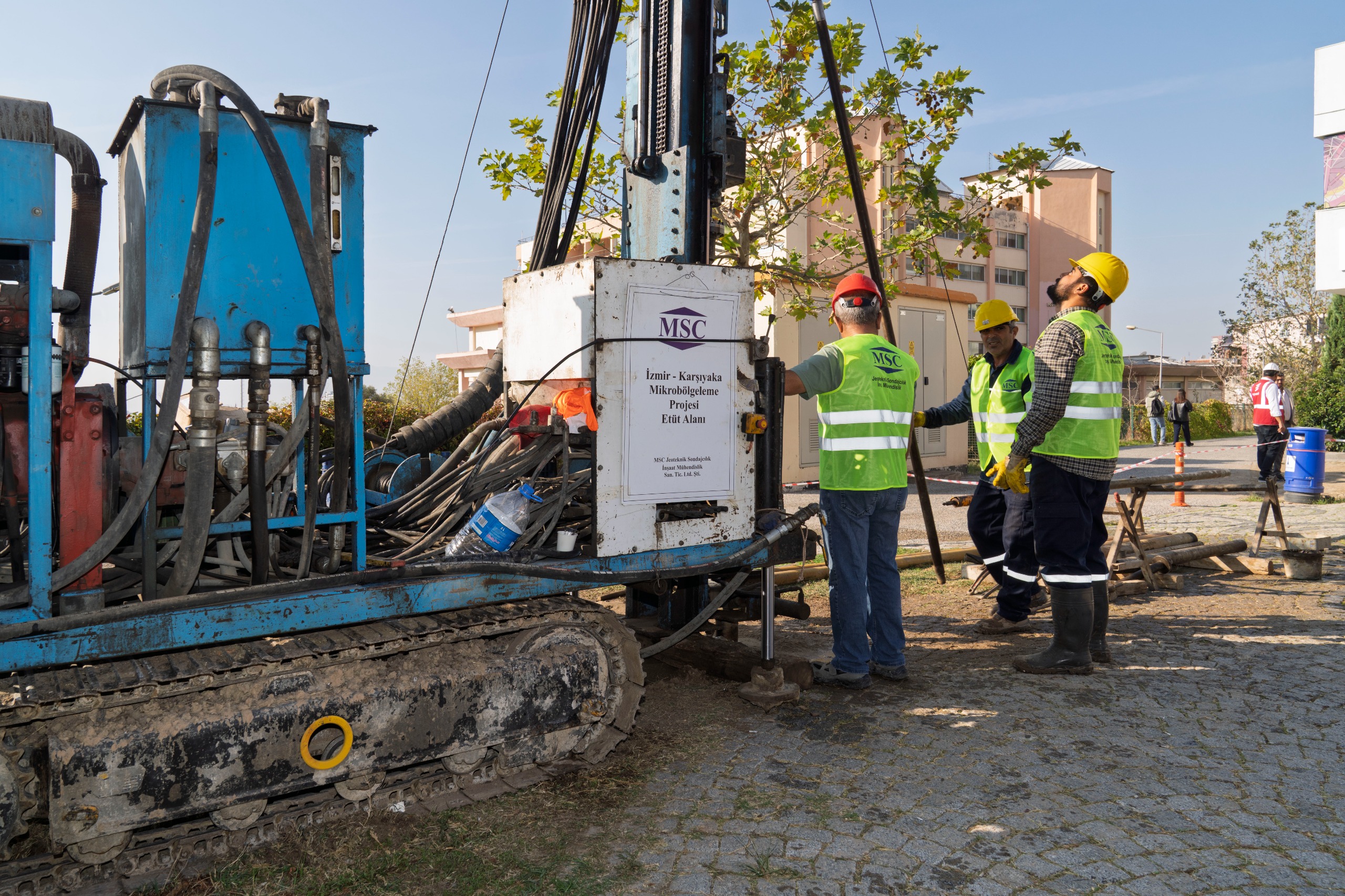 Ev Alacaklar Dikkat! Karşıyaka’da Zemin Analizleri Başladı (11)