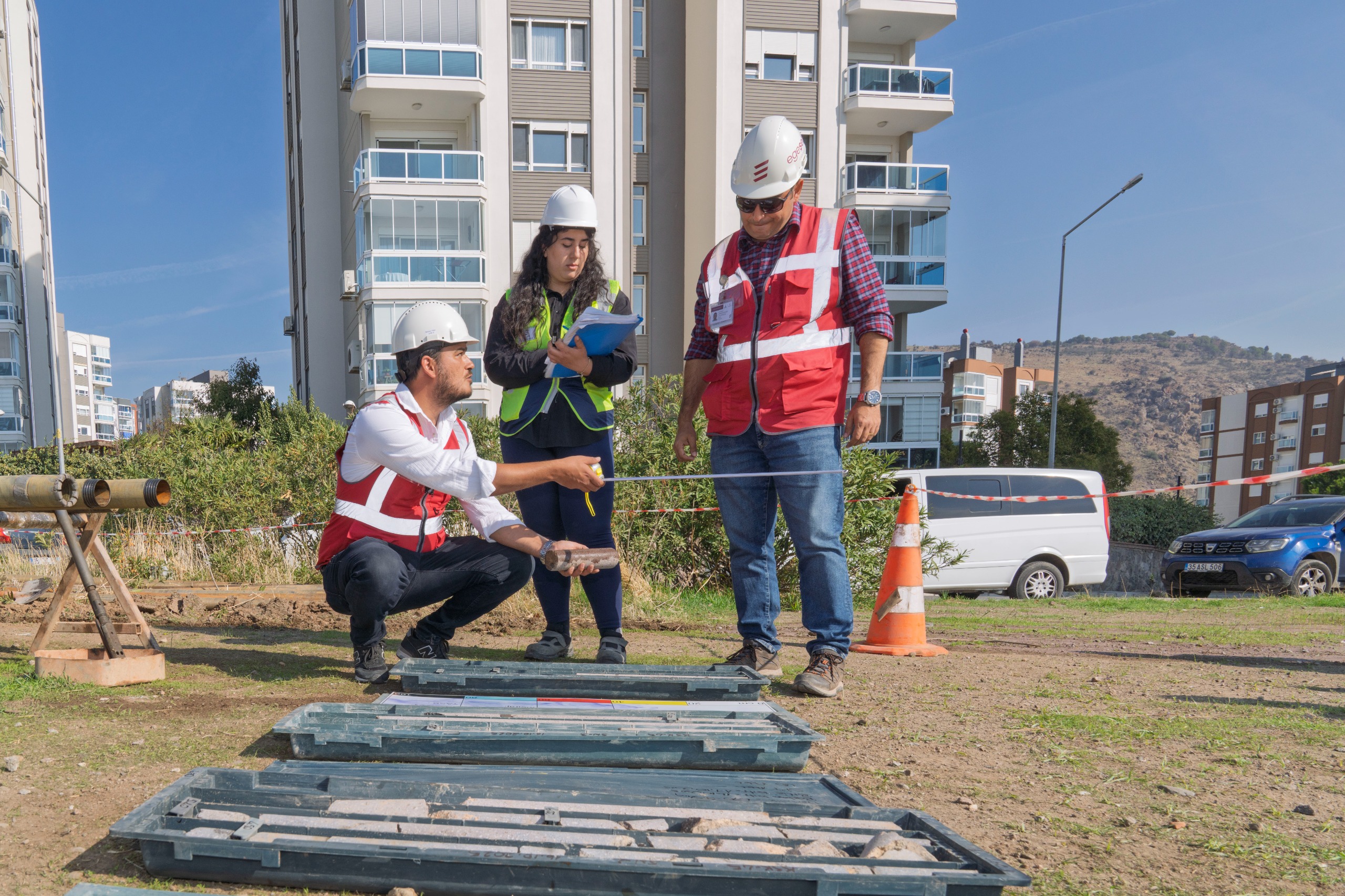 Ev Alacaklar Dikkat! Karşıyaka’da Zemin Analizleri Başladı (5)