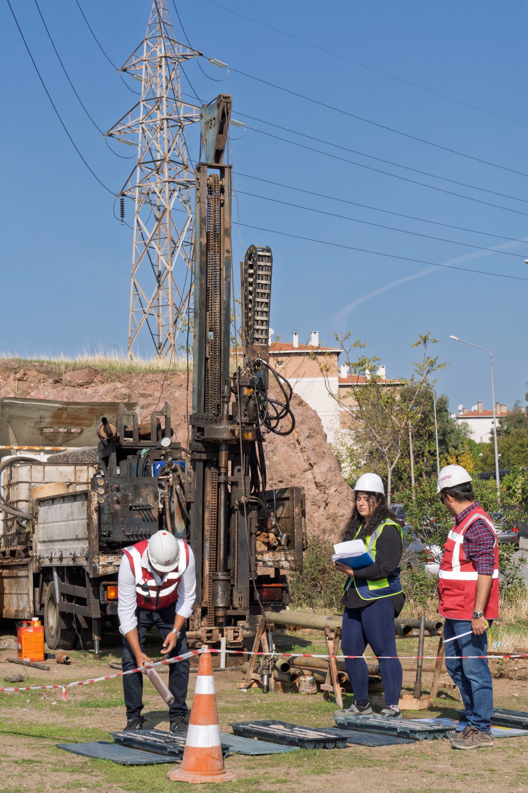 Ev Alacaklar Dikkat! Karşıyaka’da Zemin Analizleri Başladı (6)