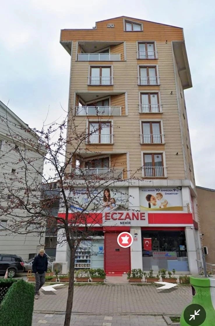 Gebze'de Çöken 6 Katlı Binanın Eski Hali Ortaya Çıktı (1)