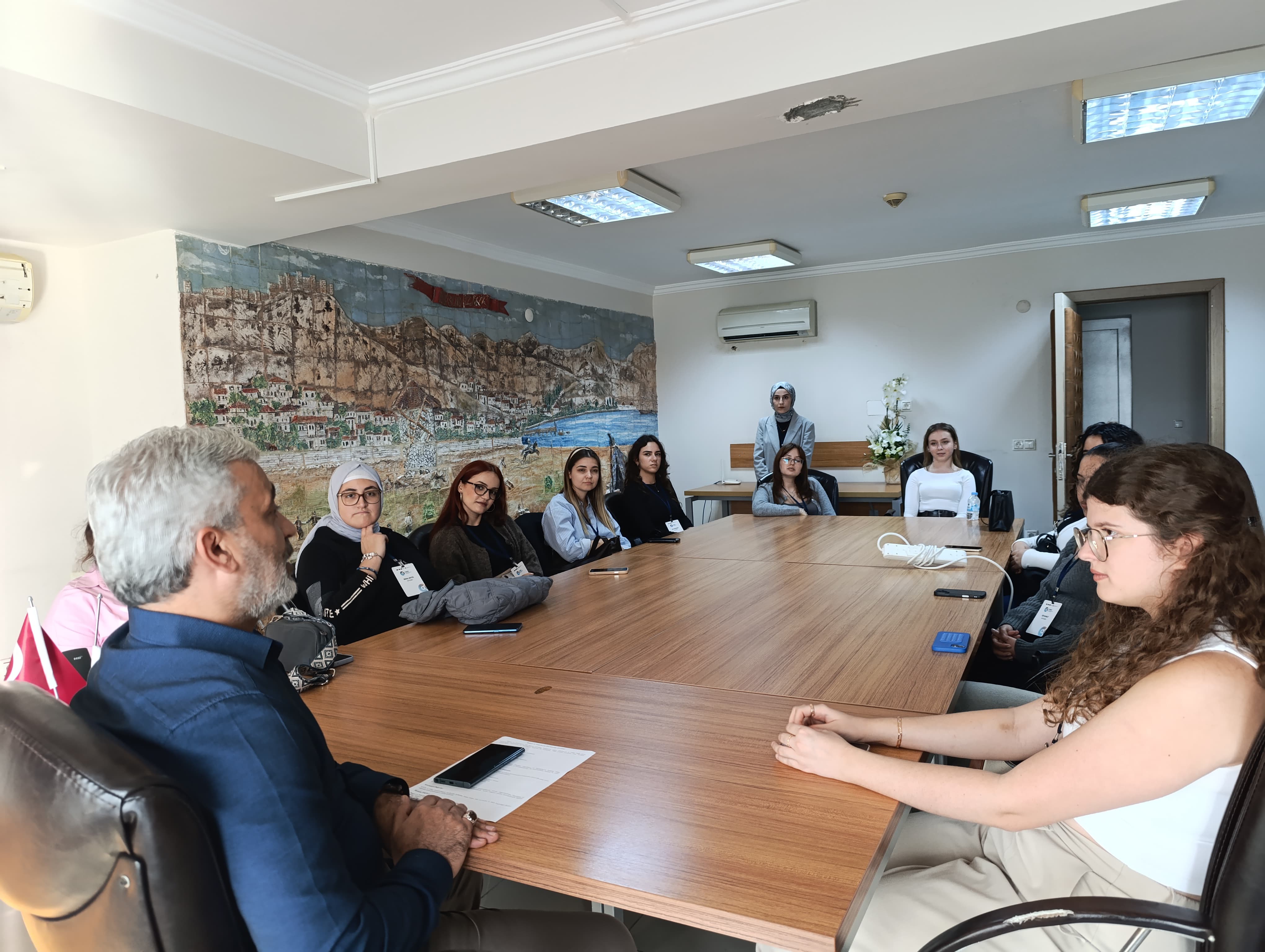 Genç Iletişimciler Sahada Di̇mgi̇ Projesi İzmir’de Başladı (3)