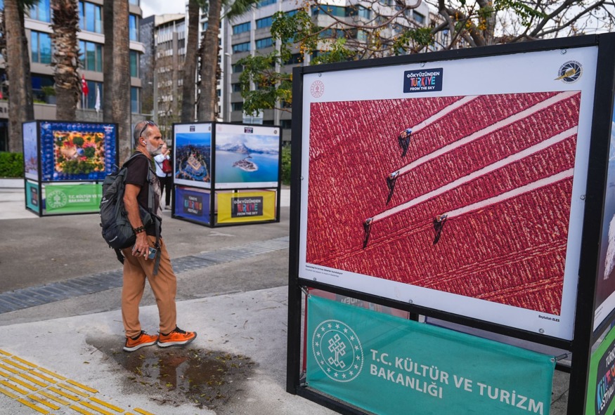 'Gökyüzünden Türkiye' Fotoğraf Sergisi İzmir’de (5)
