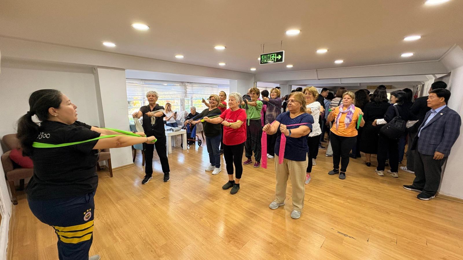 Güney Koreliler İzmir’de Hayran Kaldı! Bu Hizmet Ilham Kaynağı Oldu (3)