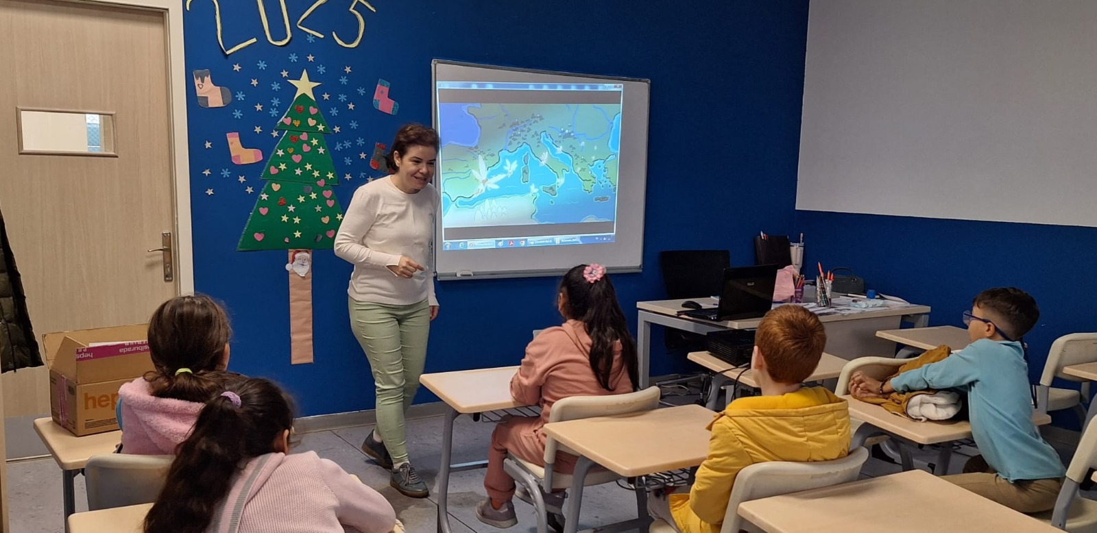 İzmir Akdeniz Akademisi’nden Çocuklara Kültürel Miras Dersi (3)