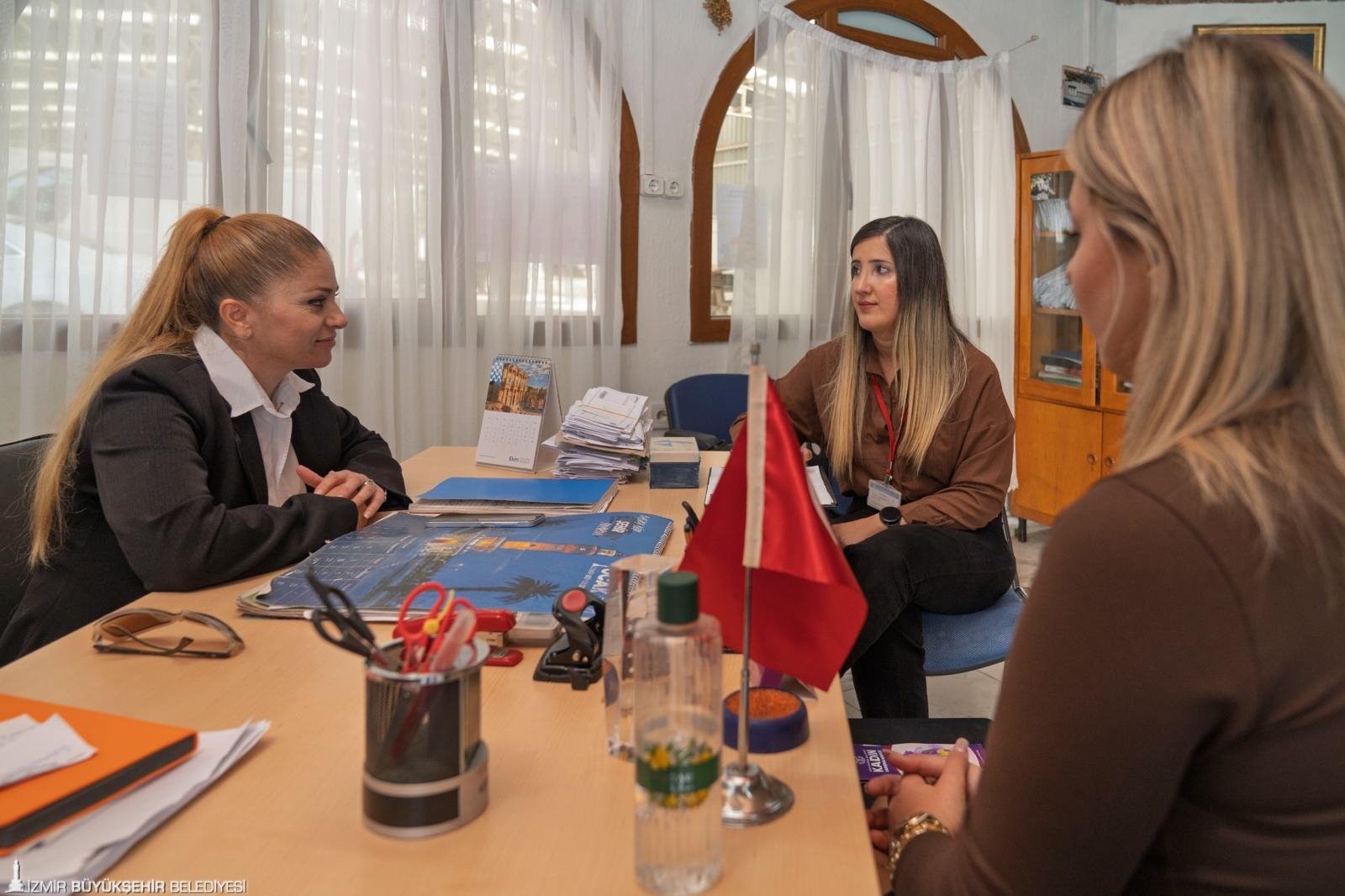İzmir Büyükşehir Belediyesi Muhtarlarla Birlikte Çalışıyor (1)