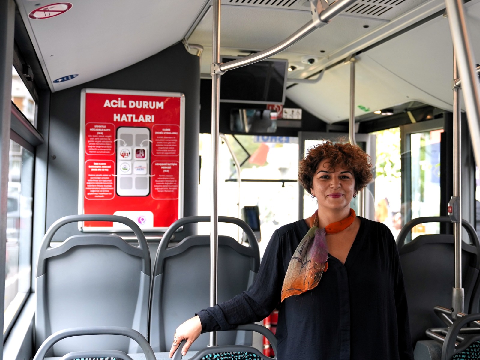 İzmir Büyükşehir’den Kadınlara Güvenli Ulaşım Garantisi (8)