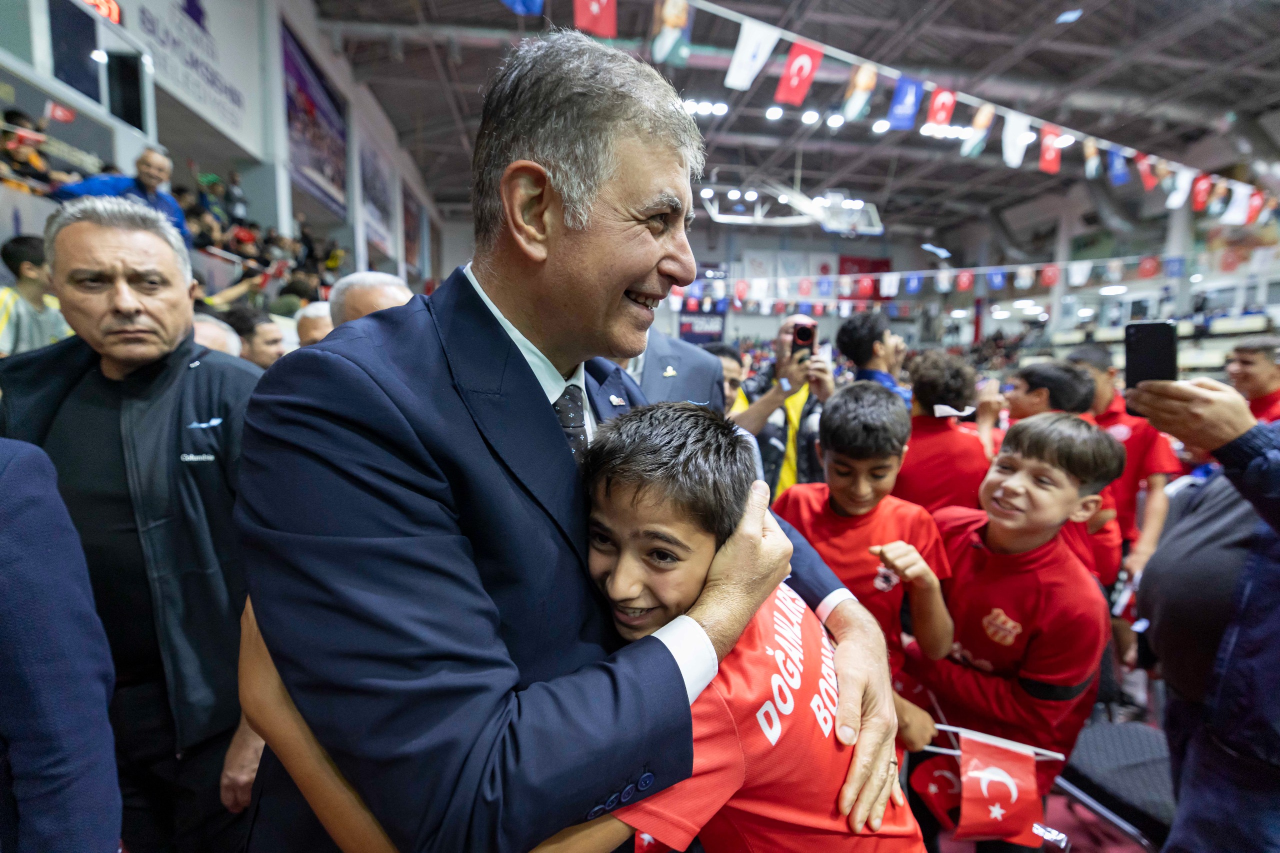 İzmir Büyükşehir'in Cumhuriyet Kutlamaları Spora Da Ilham Oldu 'Destek Bizden, Şampiyonluk Sizden' (9)