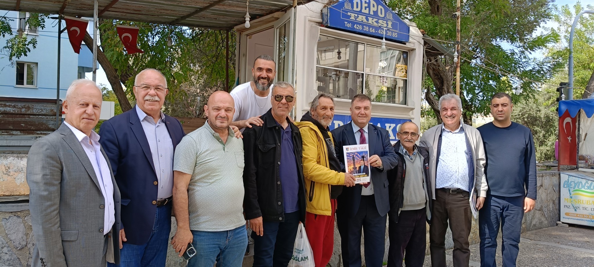 İzmir Taksicilerine Özel Dergi Odanın Yıllık Karnesi Yayımlandı (3)