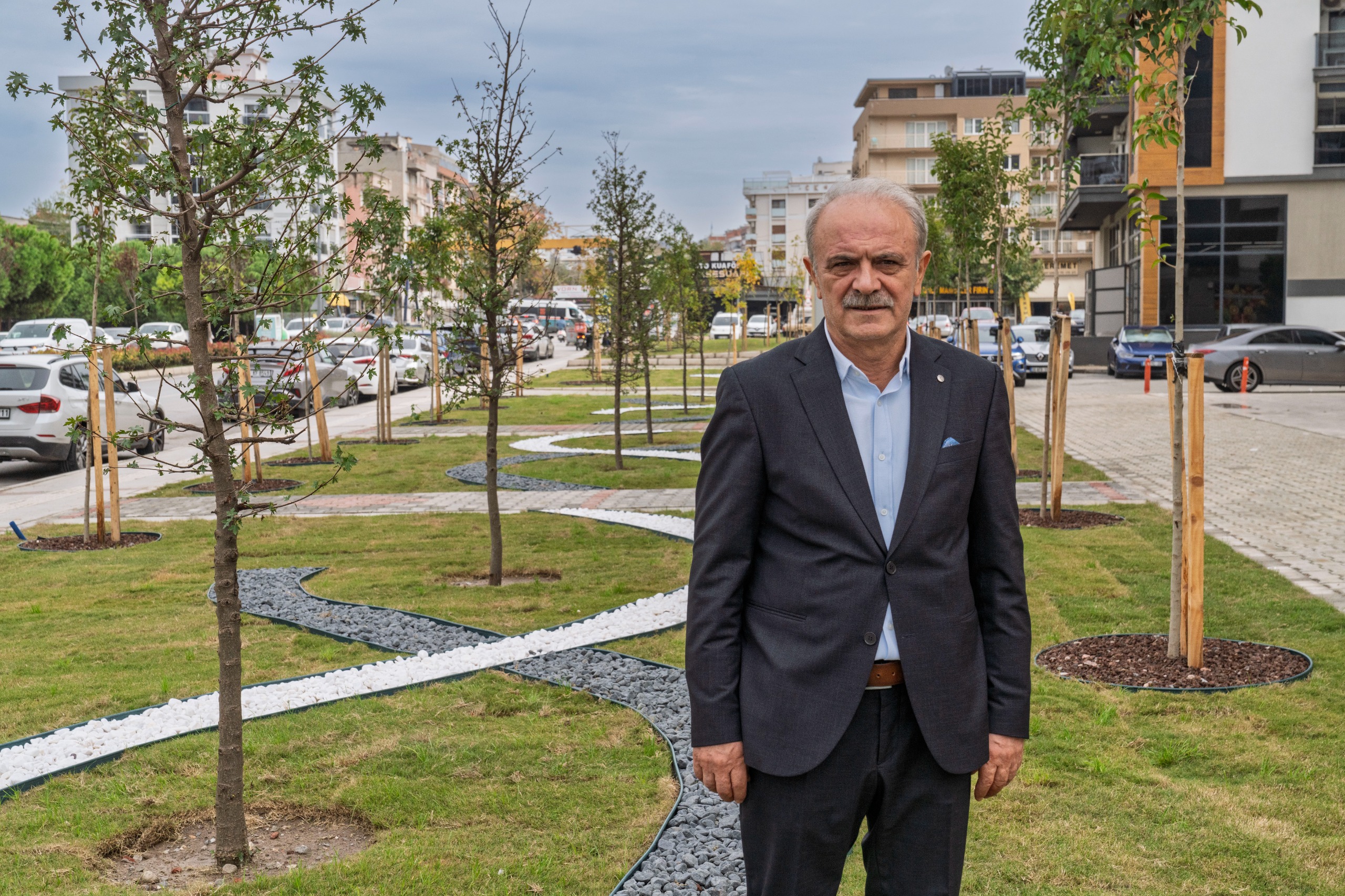 İzmir’de Atıl Alanlar Yeşilleniyor Bayraklı’ya Yeni Nefes (5)